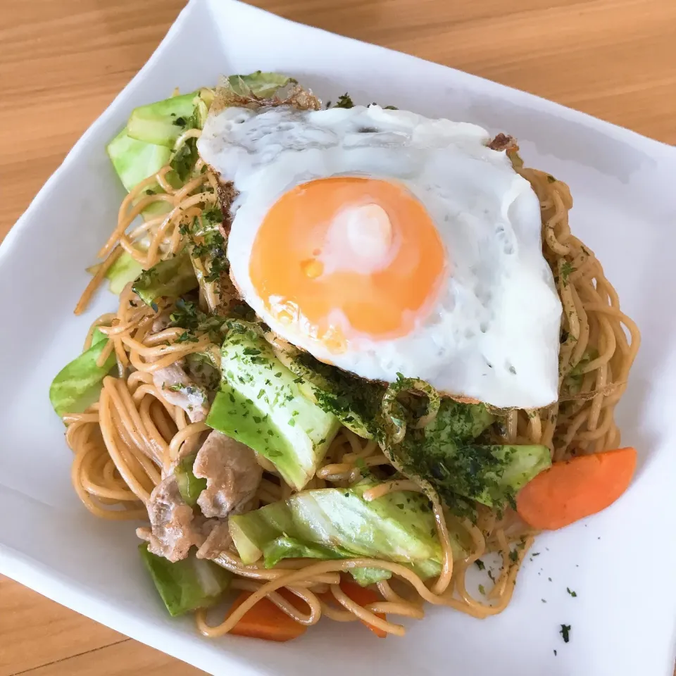 普通の焼きそば( ⁎●᷄⌳●᷅⁎ )お昼ご飯|サチャンさん