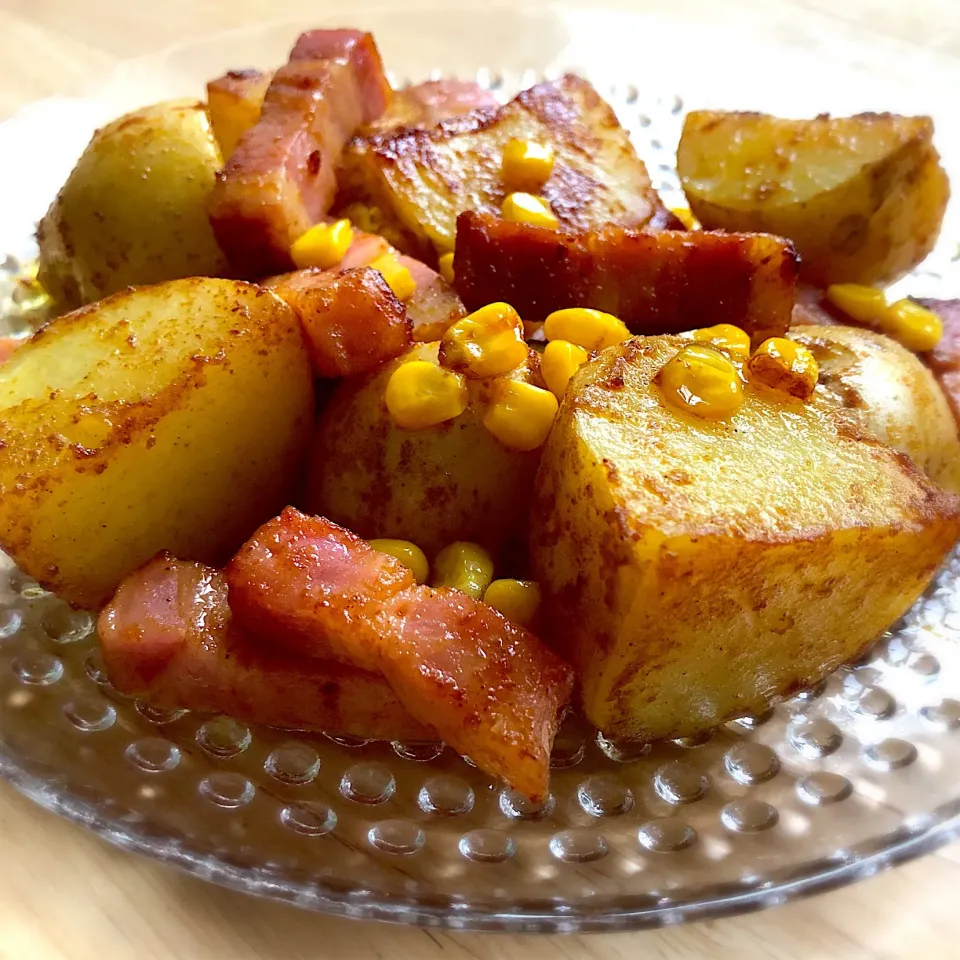 カレー味のじゃがバター炒め|❁❁❁さん