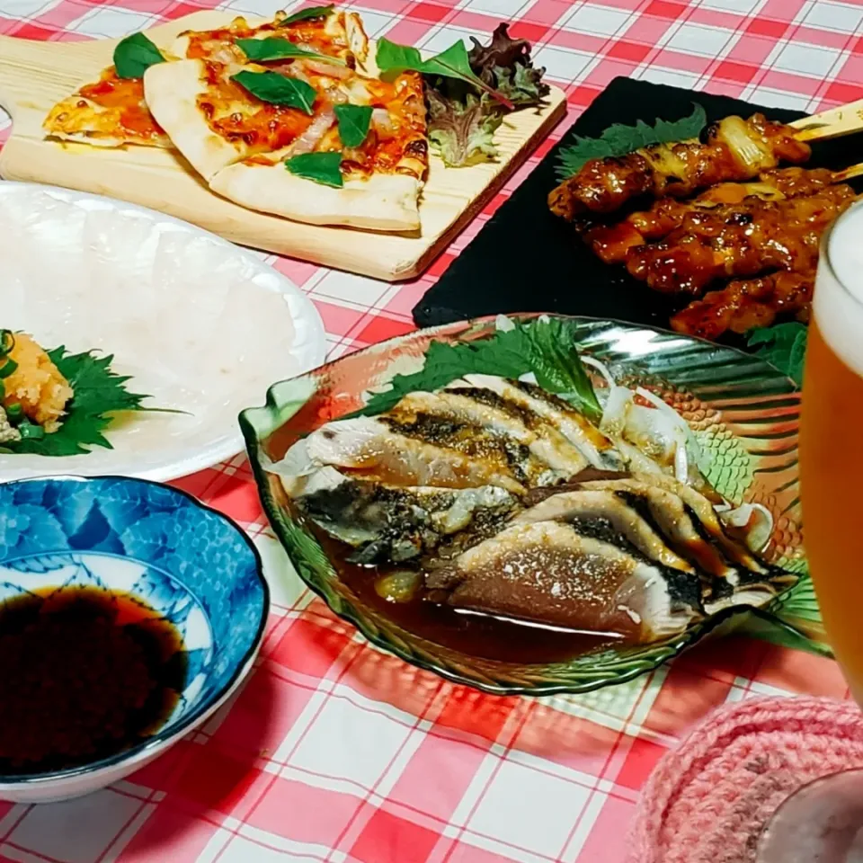 🍀紋だい薄造り
　肝ポンが美味しい
🍀鰹のたたき
　脂がのっています
🍀焼き鳥
　ねぎまにもも
🍀べ－コントマトピザ🍕|yukaringoさん