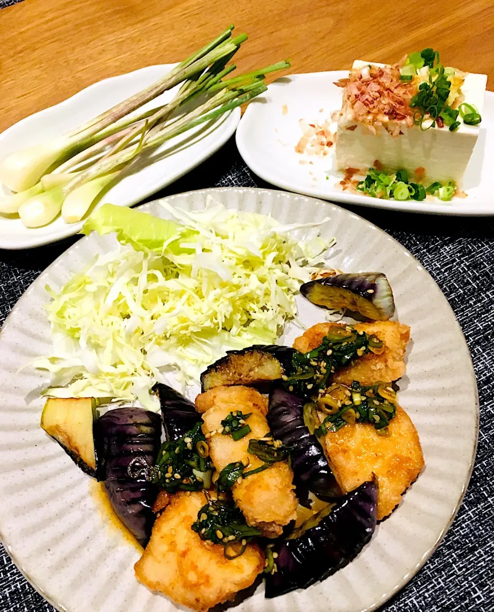 Snapdishの料理写真:今日の夜ご飯は、油淋鶏風唐揚げ✨|ミッチ☆ママさん