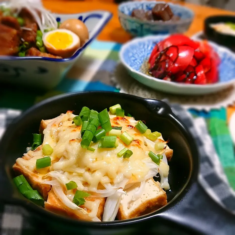 咲きちゃんさんの料理 厚揚げと新玉ねぎの甘味噌チーズ焼き💖|とまと🍅さん