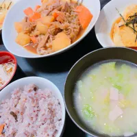 肉じゃが
揚げ出し豆腐
素麺
レタスとベーコンの味噌汁|チェリオさん