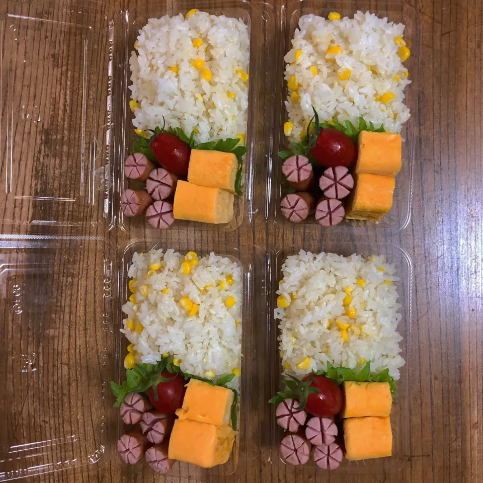 Snapdishの料理写真:#朝ごはん #とうもろこし #とうもろこしご飯|はーさん