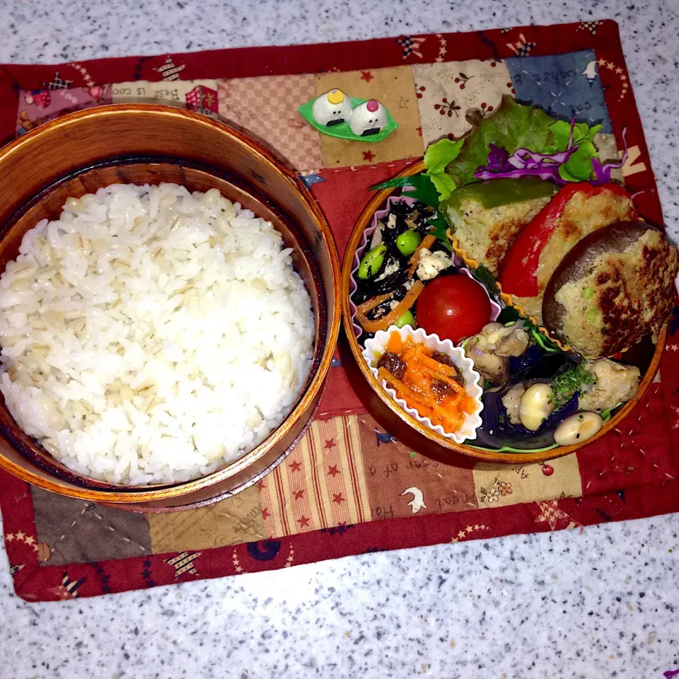 Snapdishの料理写真:今日のお弁当😊 #わっぱ弁当  #丸弁当  #夫弁当  #地味弁当|naonaomimichanさん