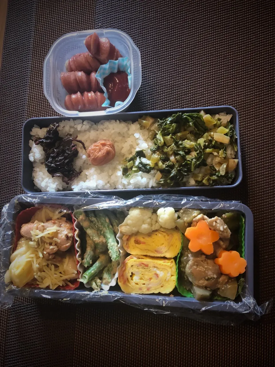 Snapdishの料理写真:旦那さんのお弁当(((o(*ﾟ▽ﾟ*)o)))|yamaemiさん