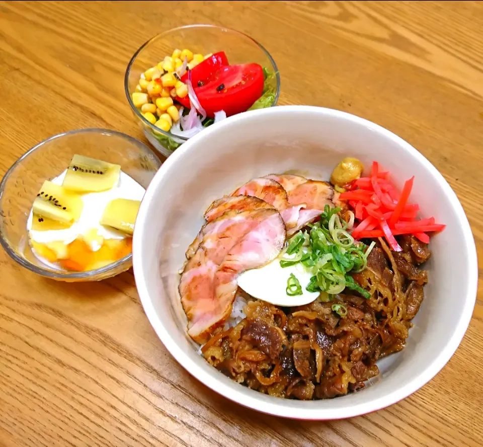 『ごはんが進む牛しぐれ煮としっとりチャーシューのダブル丼』|seri-chanさん