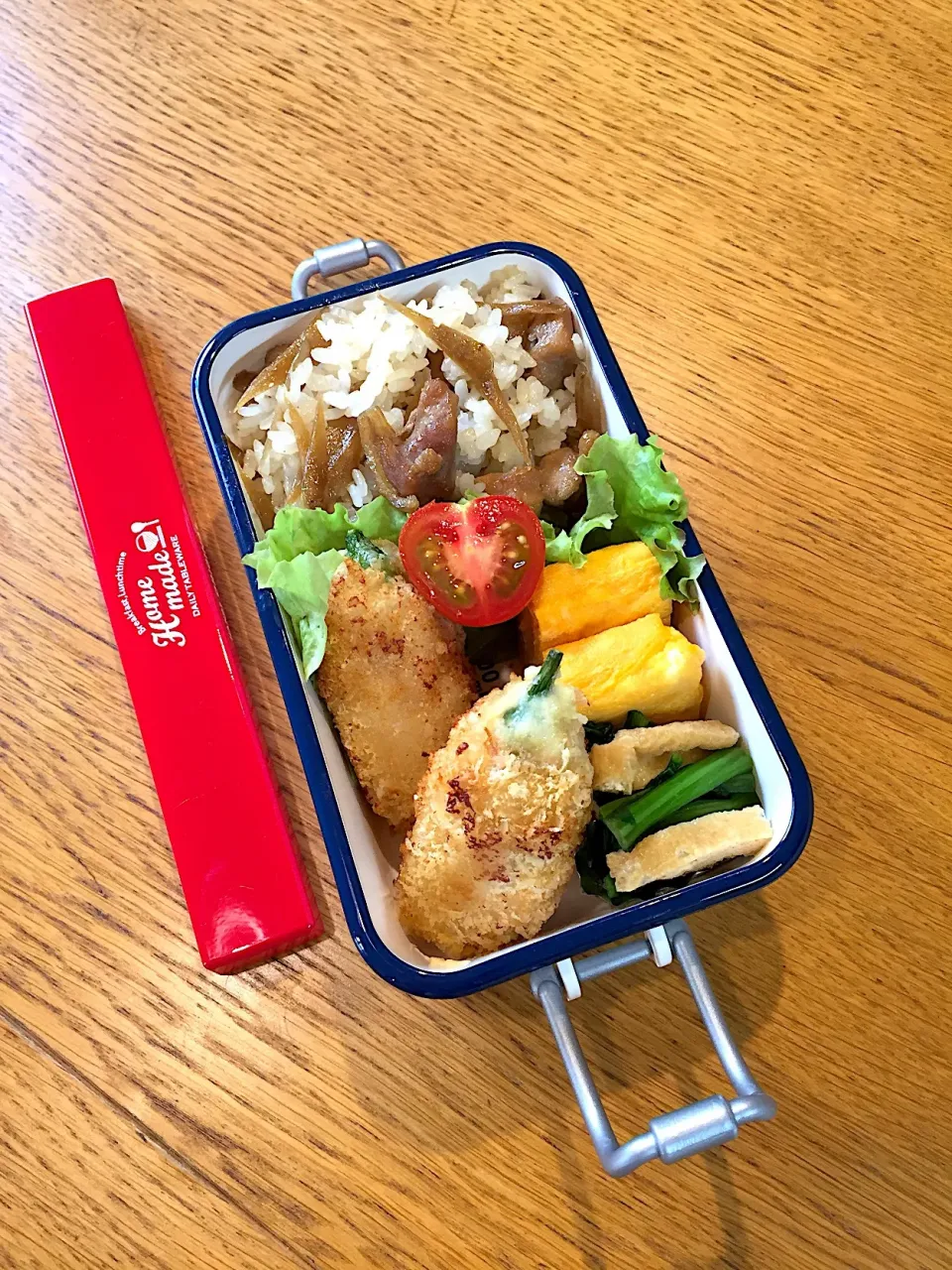 JK☆DK弁当  鶏と牛蒡の混ぜご飯|まつださんさん