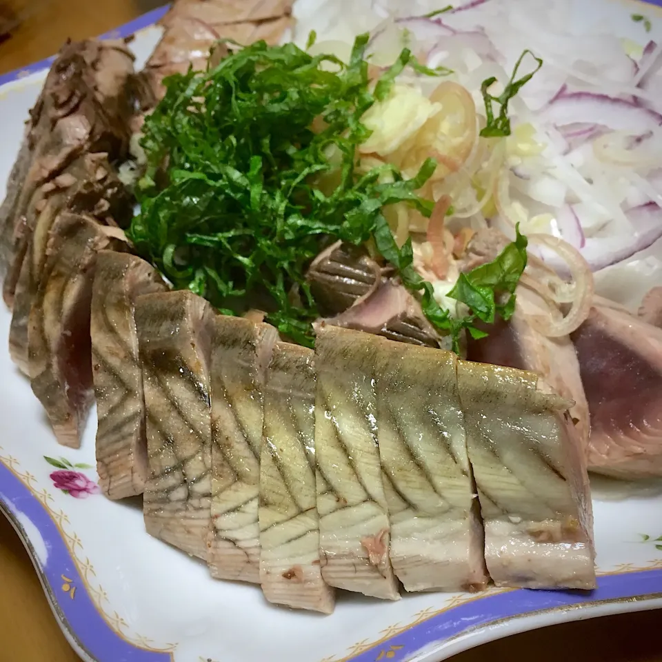 Snapdishの料理写真:フライパンで作った
鰹のたたき
2019.6.13|Yu Yu mamaさん