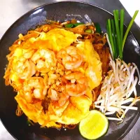 pad thai scampi|Manny Dockxさん