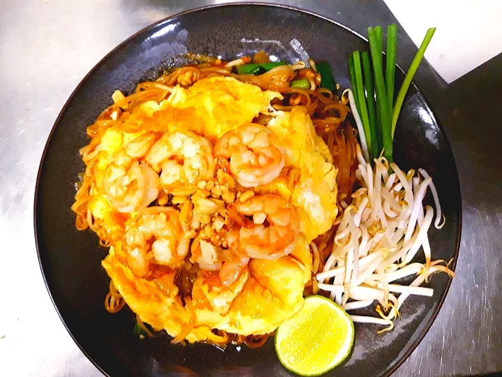 pad thai scampi|Manny Dockxさん