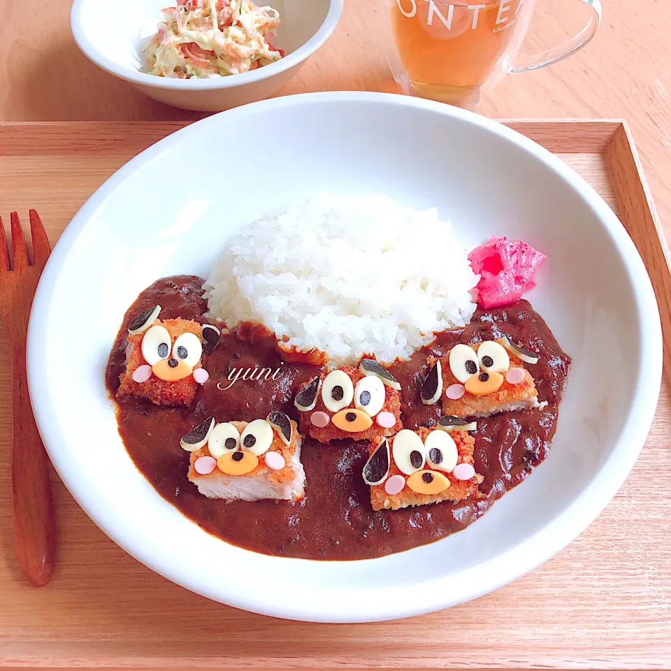 お昼ごはん🍛は
            カツカレー😋|🌸yuni🌸さん