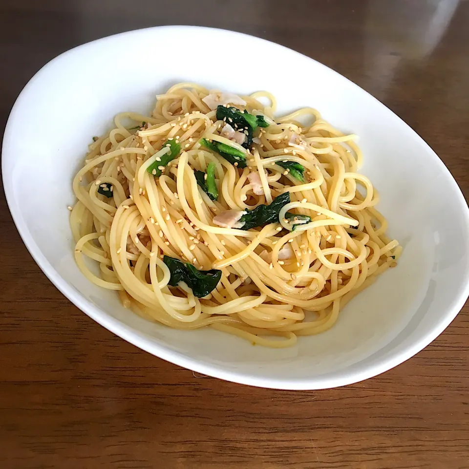 お一人様5日目〜今日のお昼ごはん🍝|あっつさん