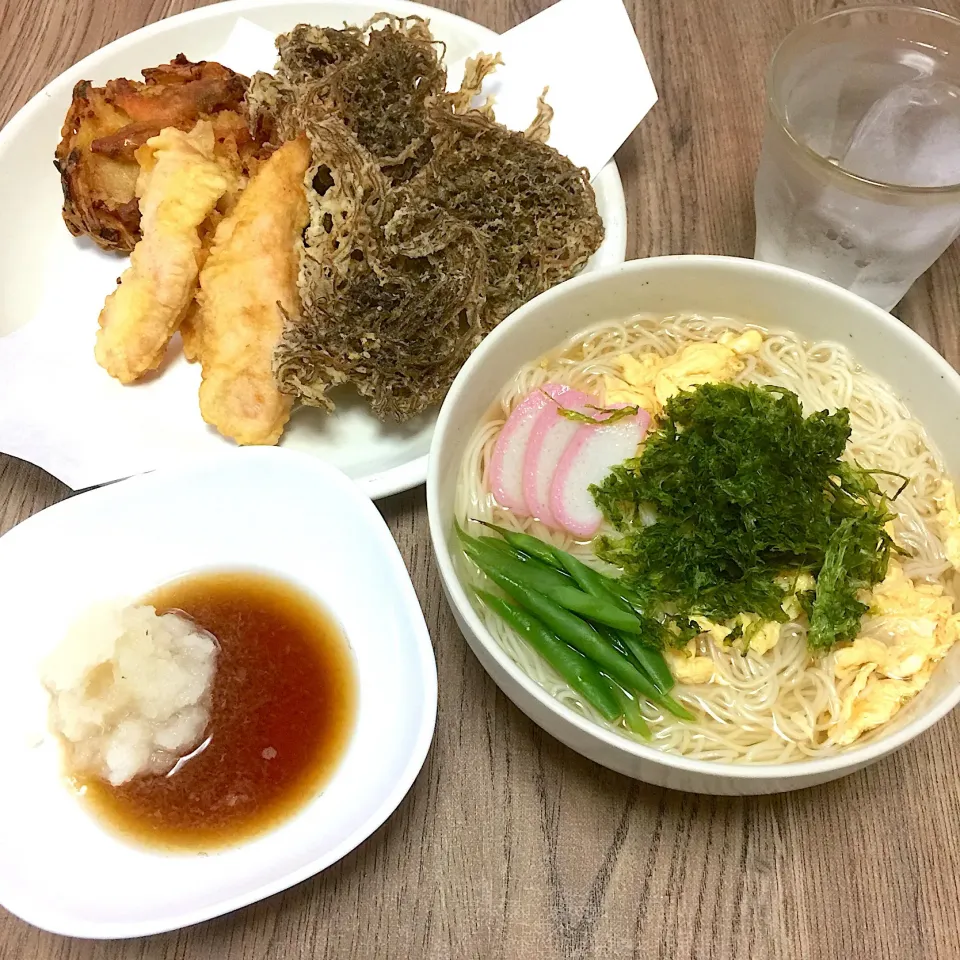 もずくの天ぷらとかき卵あおさのにゅう麺|まみっこさん