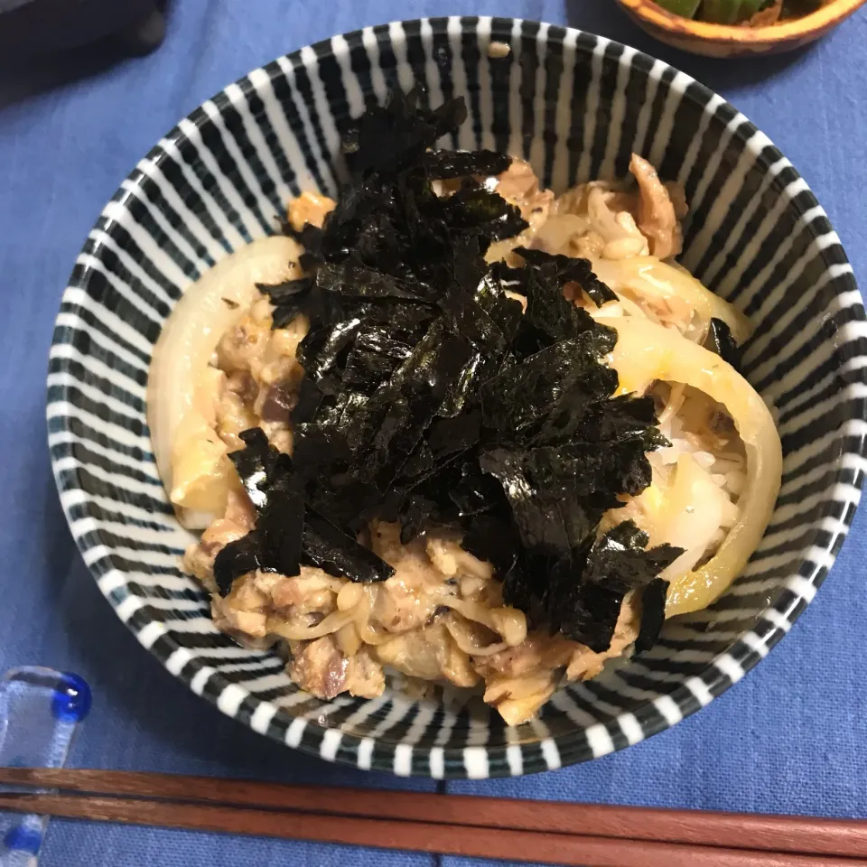 鯖の卵とじ丼|あさかさん