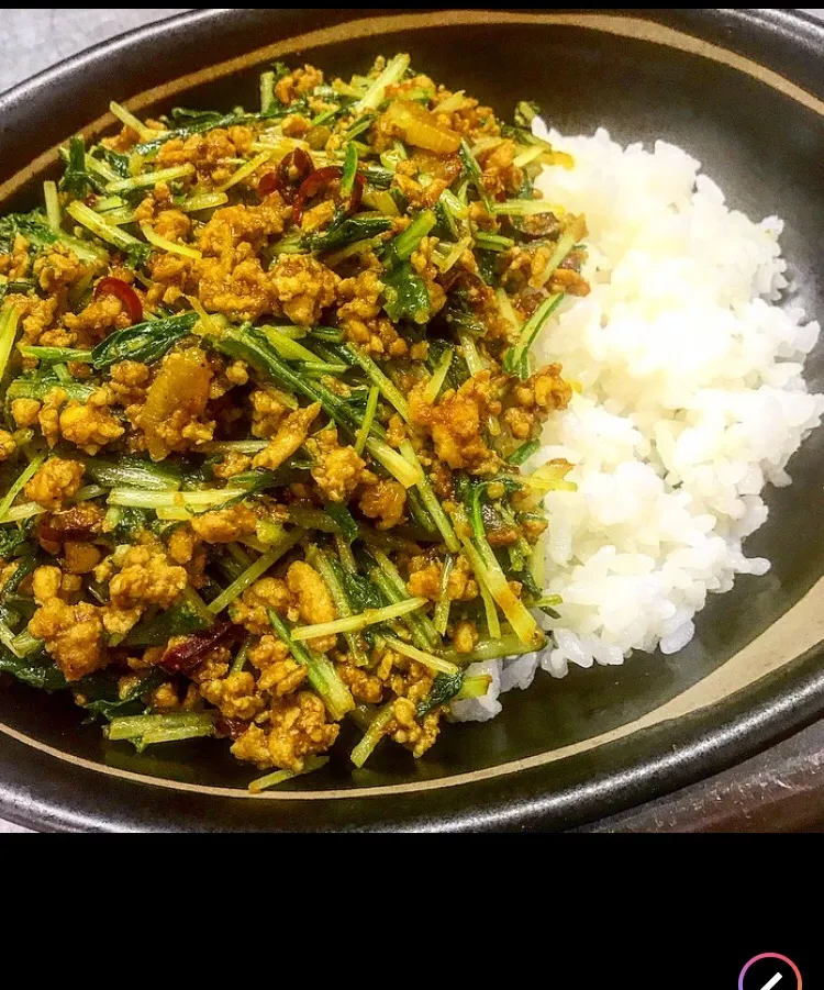 水菜とひき肉カレー🍛|mika︎☺︎さん