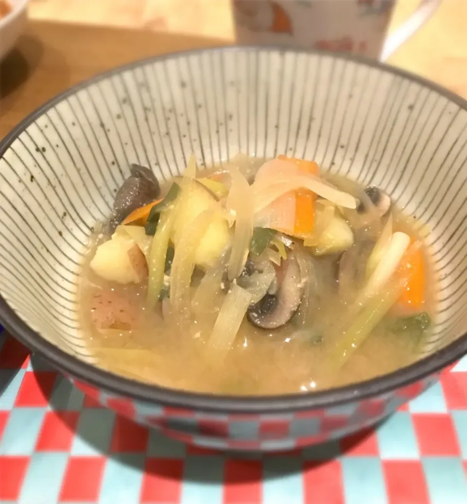 シュトママさんの料理 豆乳豚汁うどん リメイク料理|YOさん