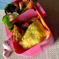 Snapdishの料理写真:娘(小1)リクエスト♪オムライス弁当〜🍅学童用|sato_sanさん