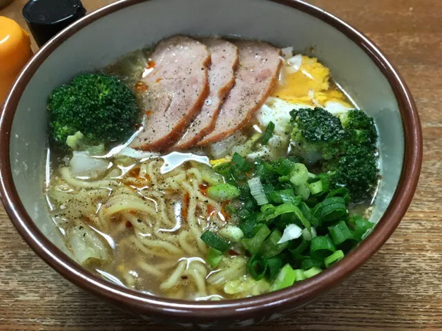 #マルちゃん正麺 🍜、醤油味❗️ ( ⸝⸝•ᴗ•⸝⸝ )੭⁾⁾✨|サソリさん