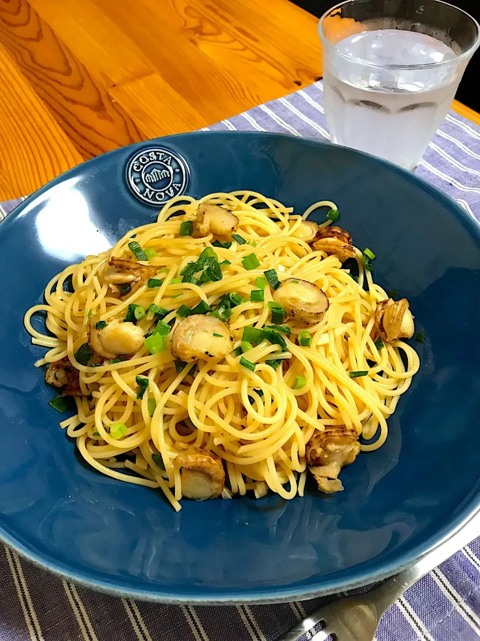 Snapdishの料理写真:sayaさんの料理 ネギとホタテの和風焼きパスタ|sayaさん