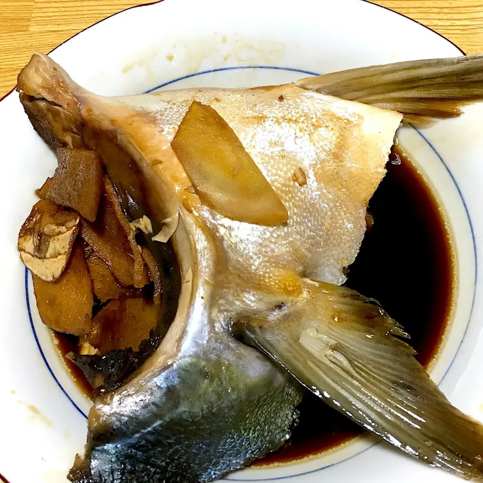 ぶりカマ煮付け|観音堂  勝さん
