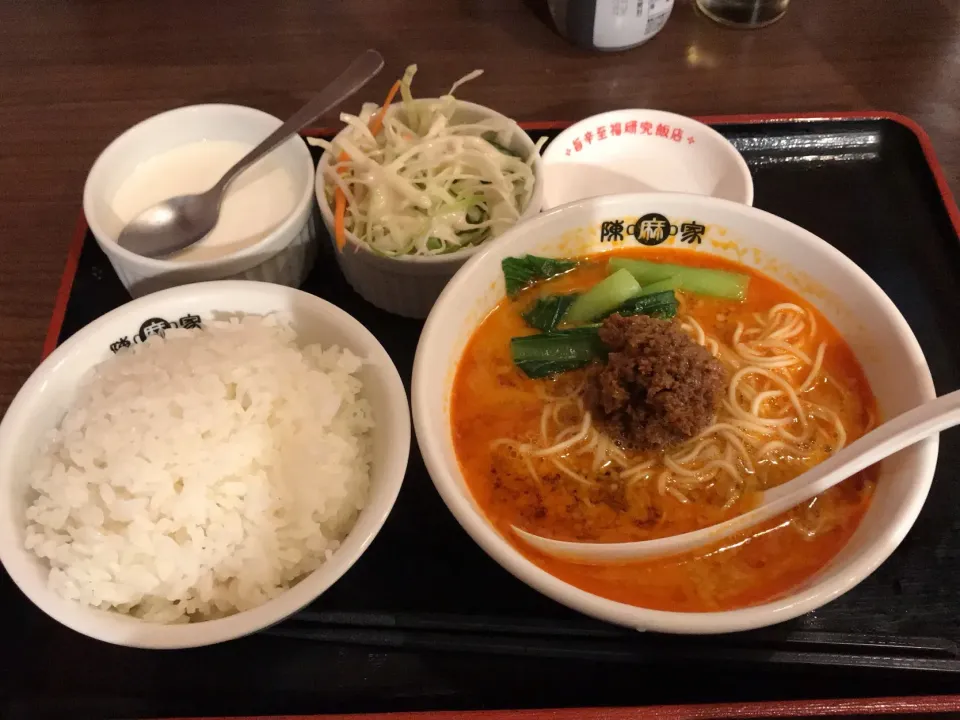 Snapdishの料理写真:麻婆麺を食べ|Katsuhito Koyamaさん