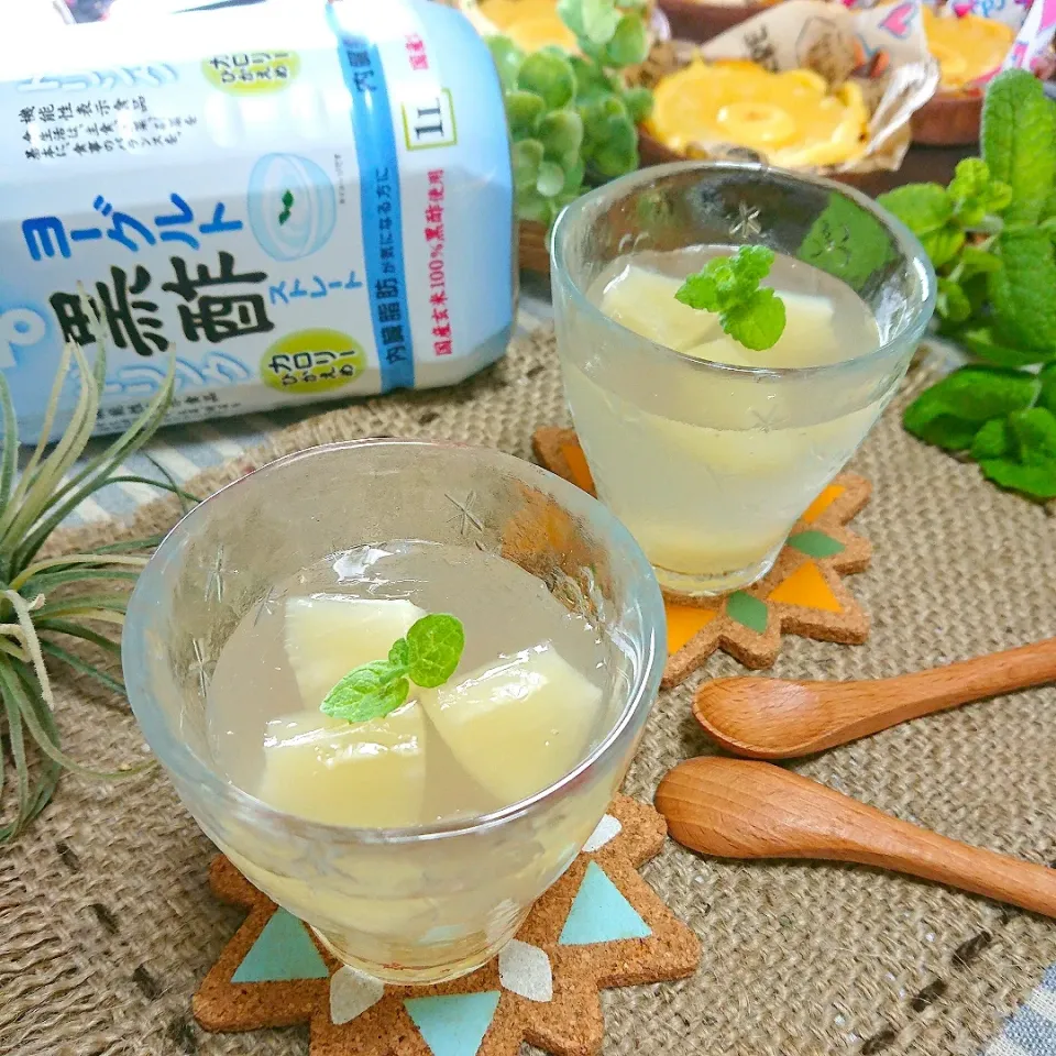 ヨーグルト黒酢のパイン入りゼリー🍍|とまと🍅さん