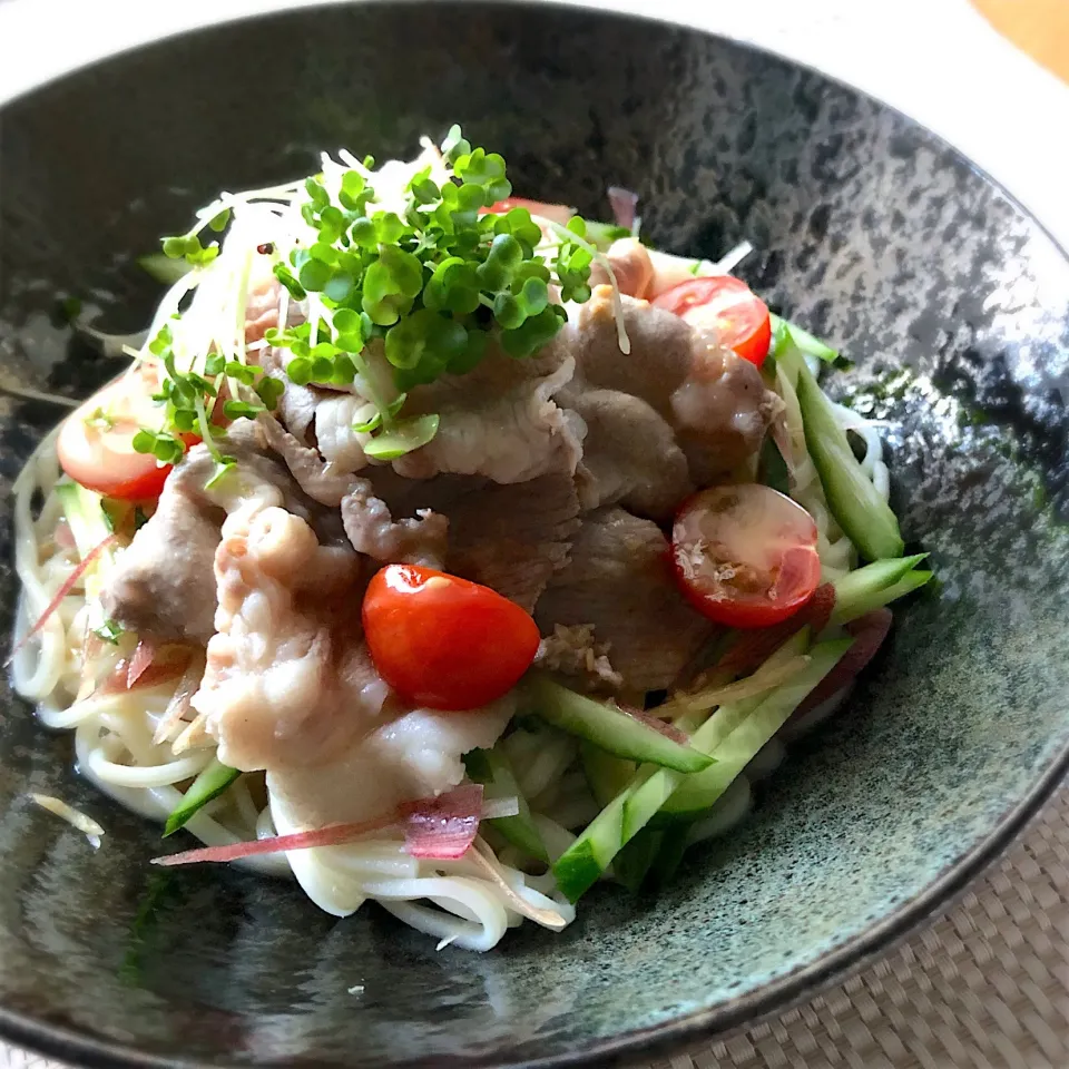 豚しゃぶゴマだれうどん🥰|あしゃぱんさん