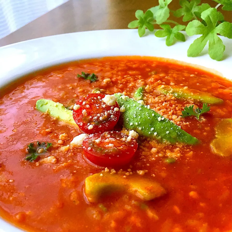 アボカドとトマトジュースのリゾット🍅🥑|9421beruさん