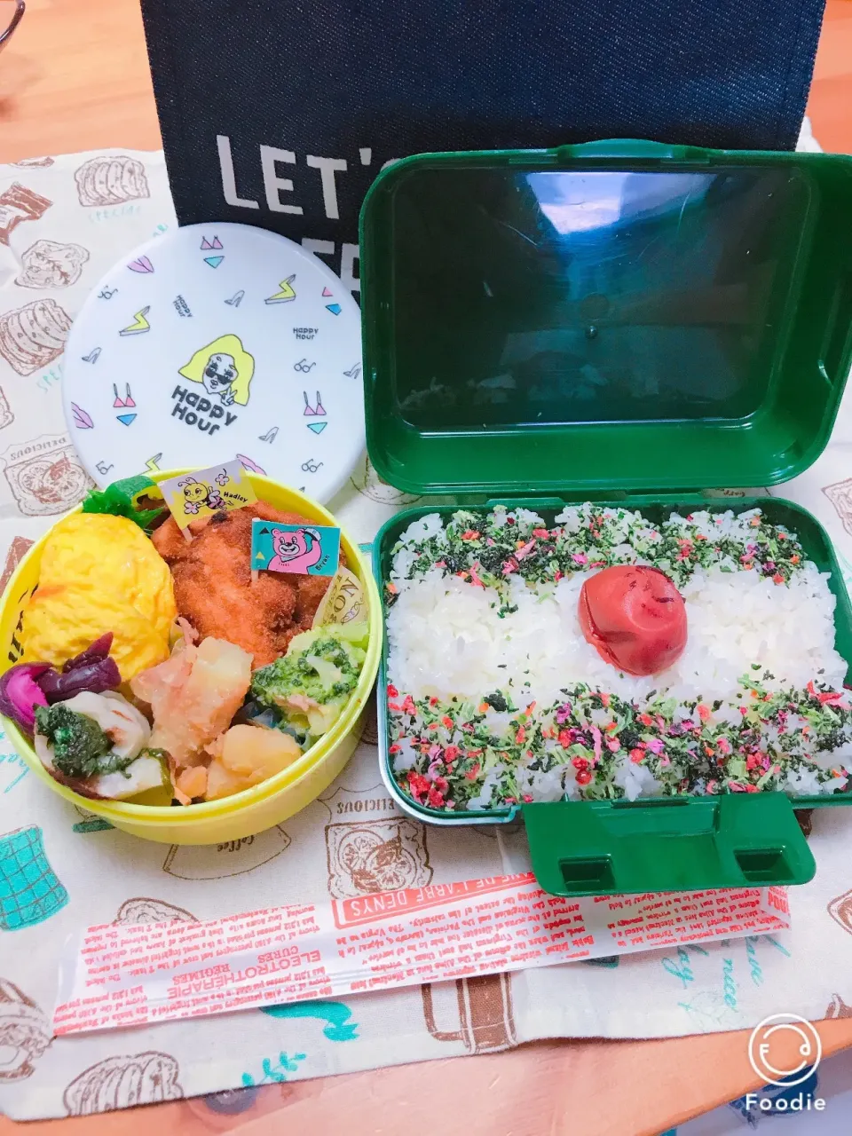 Snapdishの料理写真:旦那さん弁当🍱

おはよう(♥ˆ﹀ˆ*)(*ˆ﹀ˆ♥)

久しぶりのお弁当🍱
今週もよろしくでーす💕💕

手抜き感出てるー笑笑|Harumiさん