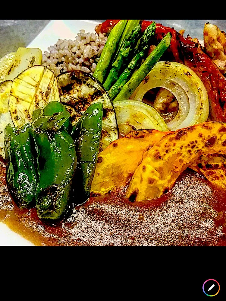 Snapdishの料理写真:いつかの焼き野菜カレー🍛|mika︎☺︎さん