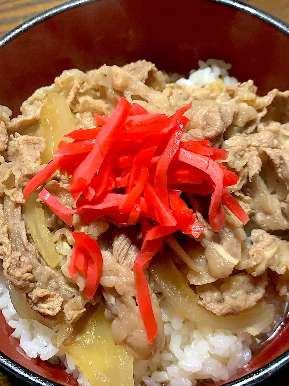 〇〇の家を超える牛丼|きよっさんさん