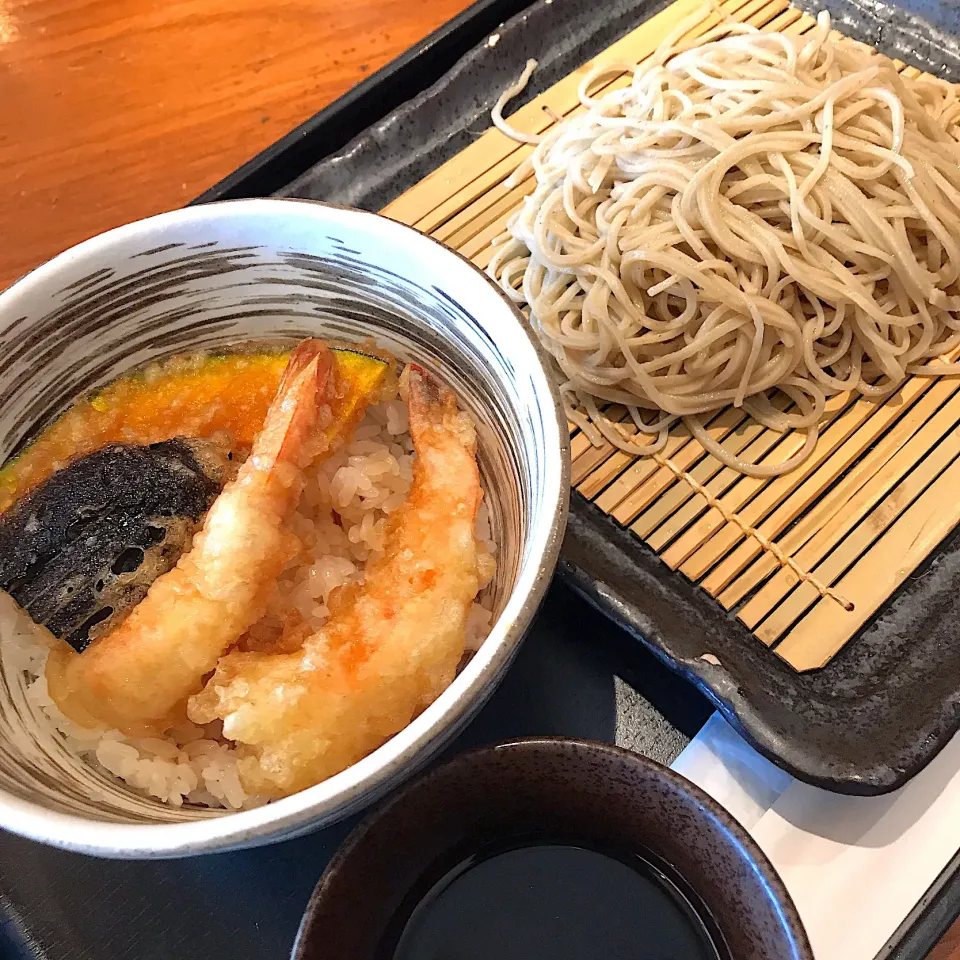 せいろと海老天丼@凪(浜松町)|塩豚骨さん