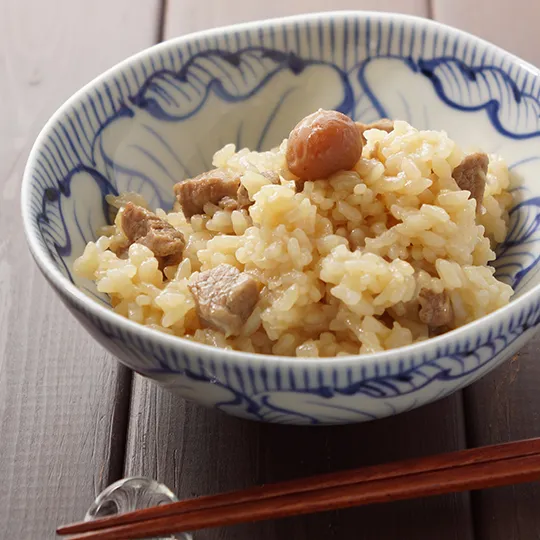 圧力鍋で作った、豚ヒレ肉とカリカリ梅の炊き込みご飯|Wonder chefさん