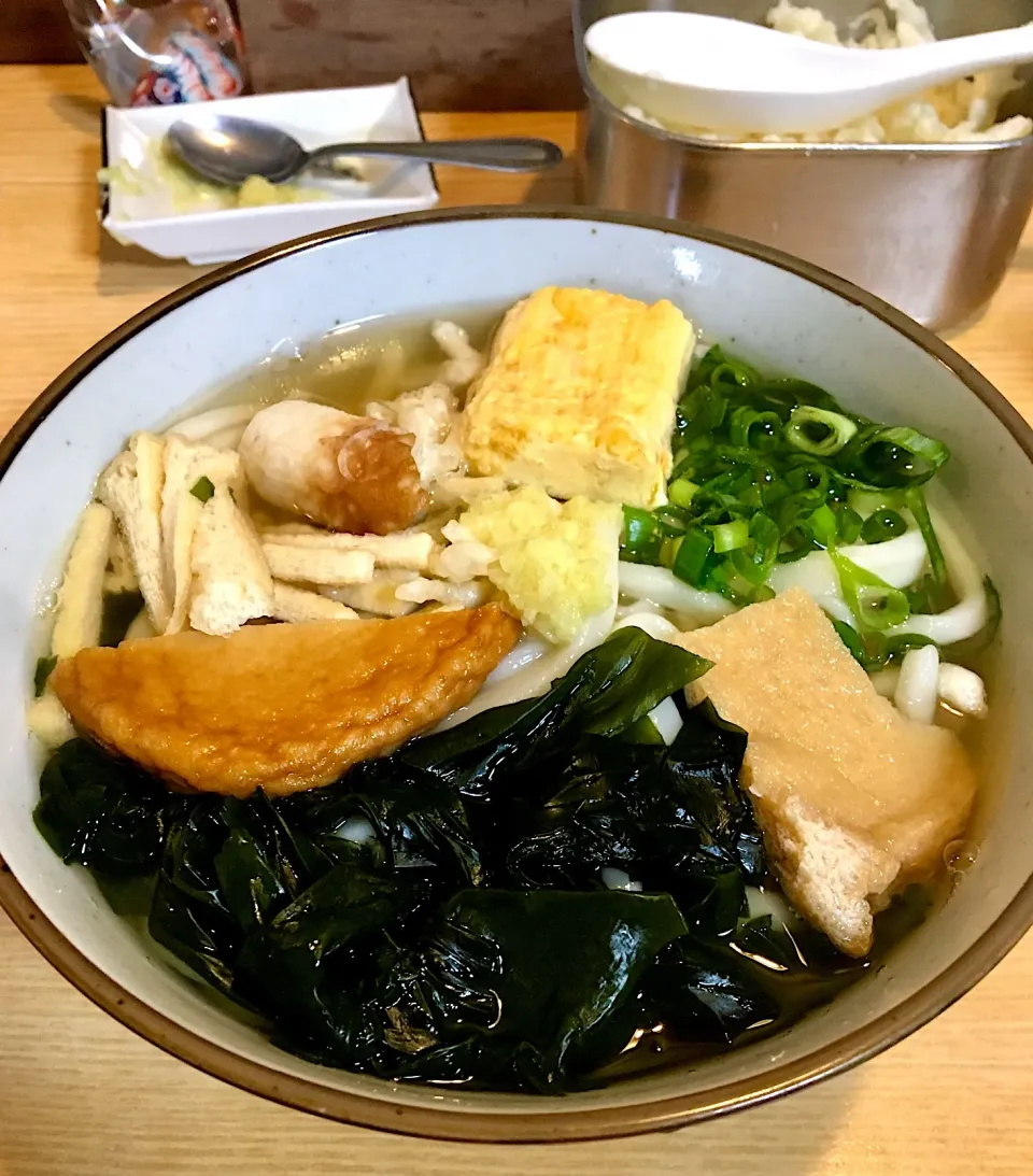 ランチは かやくうどん
#讃岐うどん四国路|mottomoさん