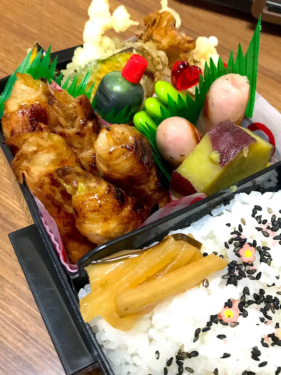 長男夜勤弁当♡きゃべつ肉巻き|utaさん