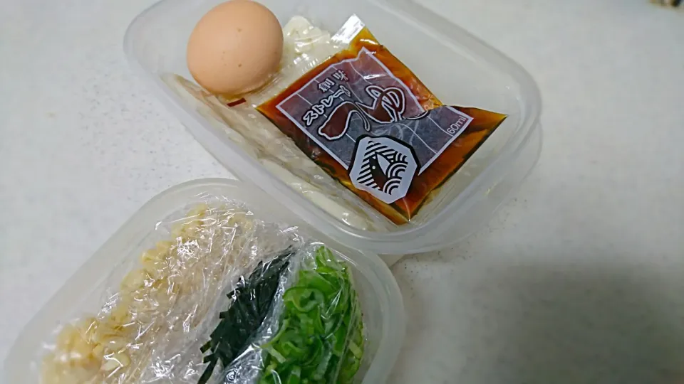 Snapdishの料理写真:私の手抜き弁当☆ぶっかけうどん|こむぎさん