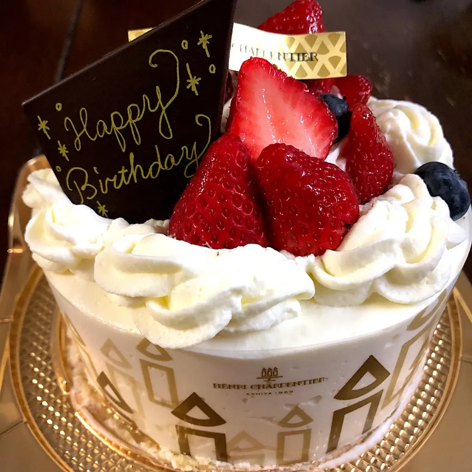 アンリのバースデーケーキ🎂|nao子さん