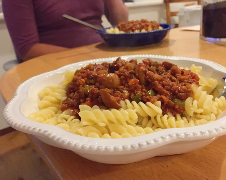 野菜たっぷりミートソースパスタ🍝|Yuriさん