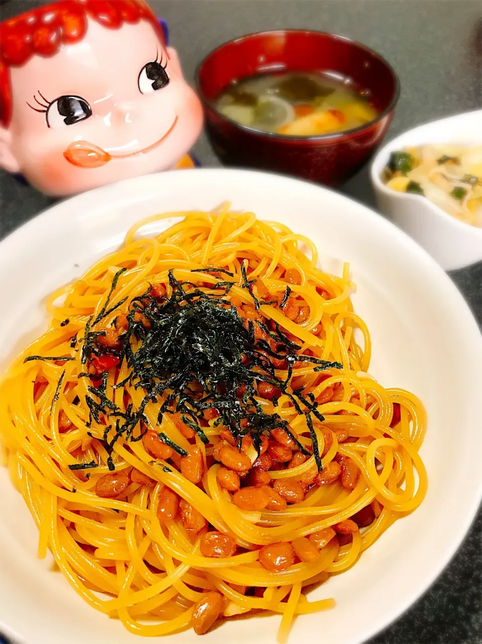 Snapdishの料理写真:じっくり炒めがコツ♡にんにく香る納豆ペペロン。|ぽき。さん