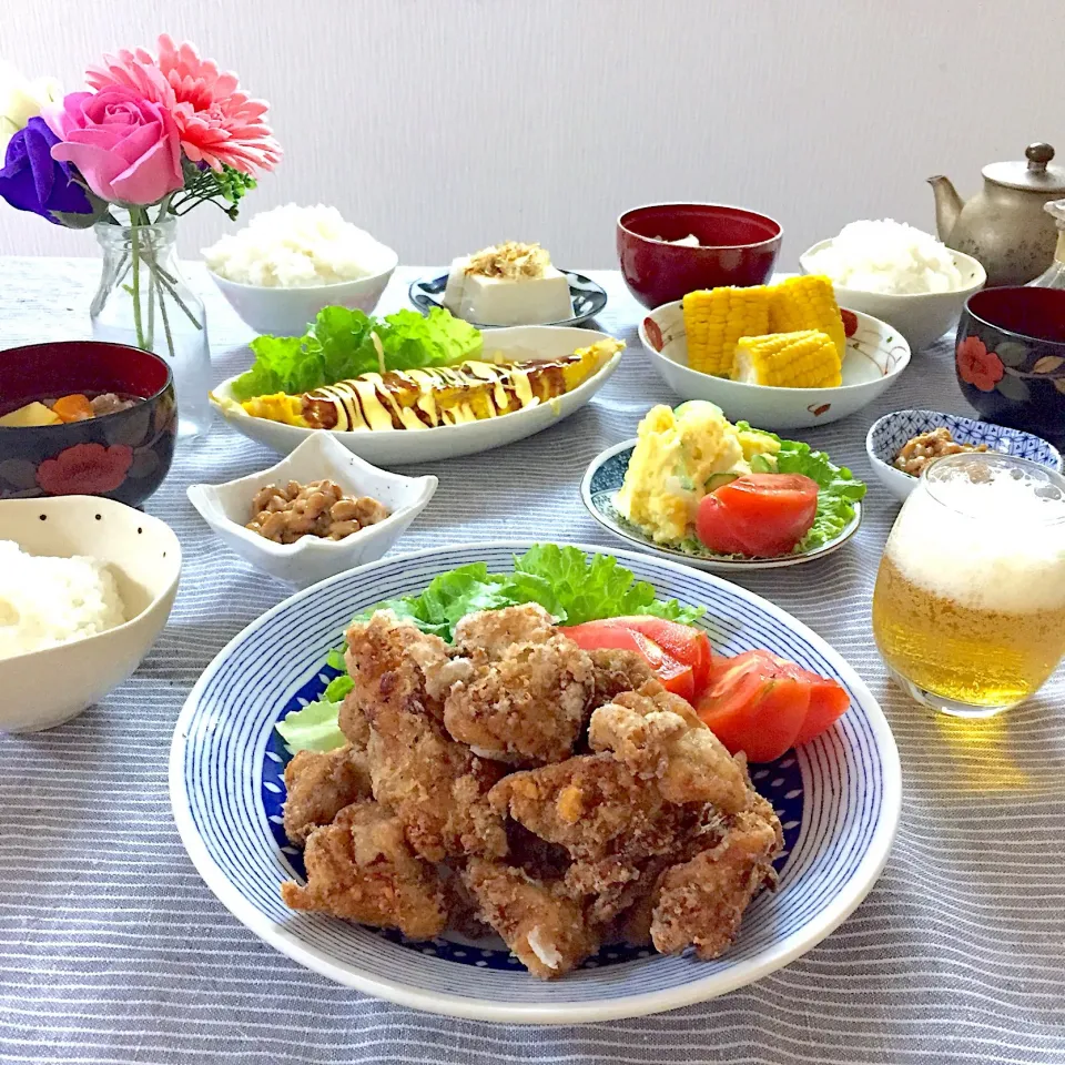 Snapdishの料理写真:唐揚げメインの晩御飯 #おうちごはん  #家庭料理  #晩ご飯|ゆかりさん