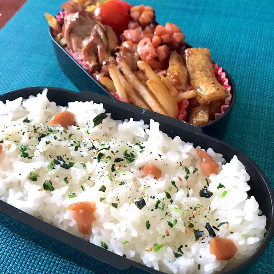 今日のお弁当🍱

今日も暑くなりそうです
水分補給を
しっかりして熱中症には
気をつけてね。

今日も気をつけて
行ってらっしゃい👋😊|mokoさん