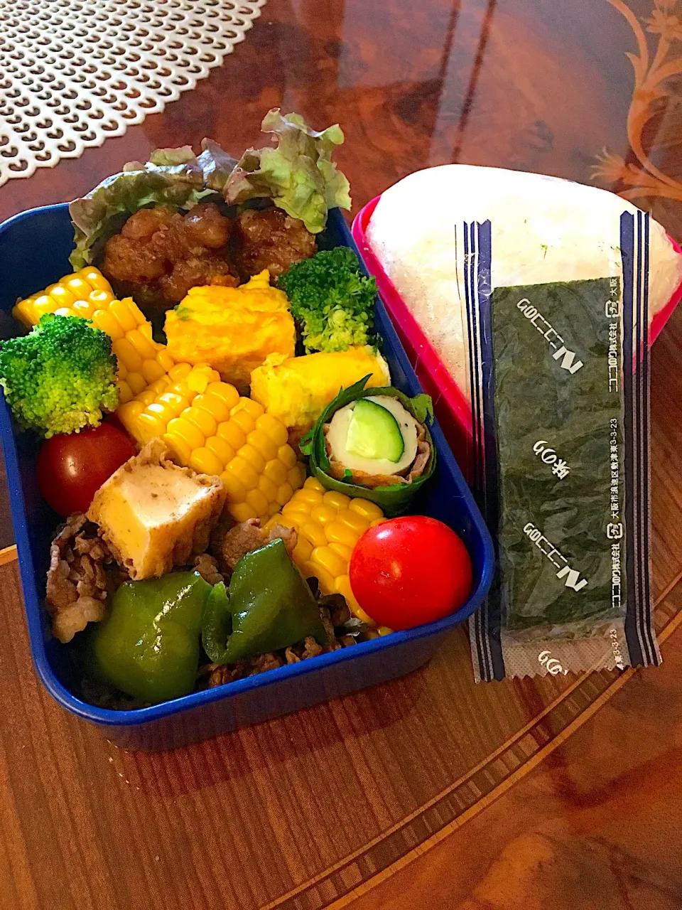 Snapdishの料理写真:#唐揚げ弁当  #牛肉の炒め物|yakkoさん