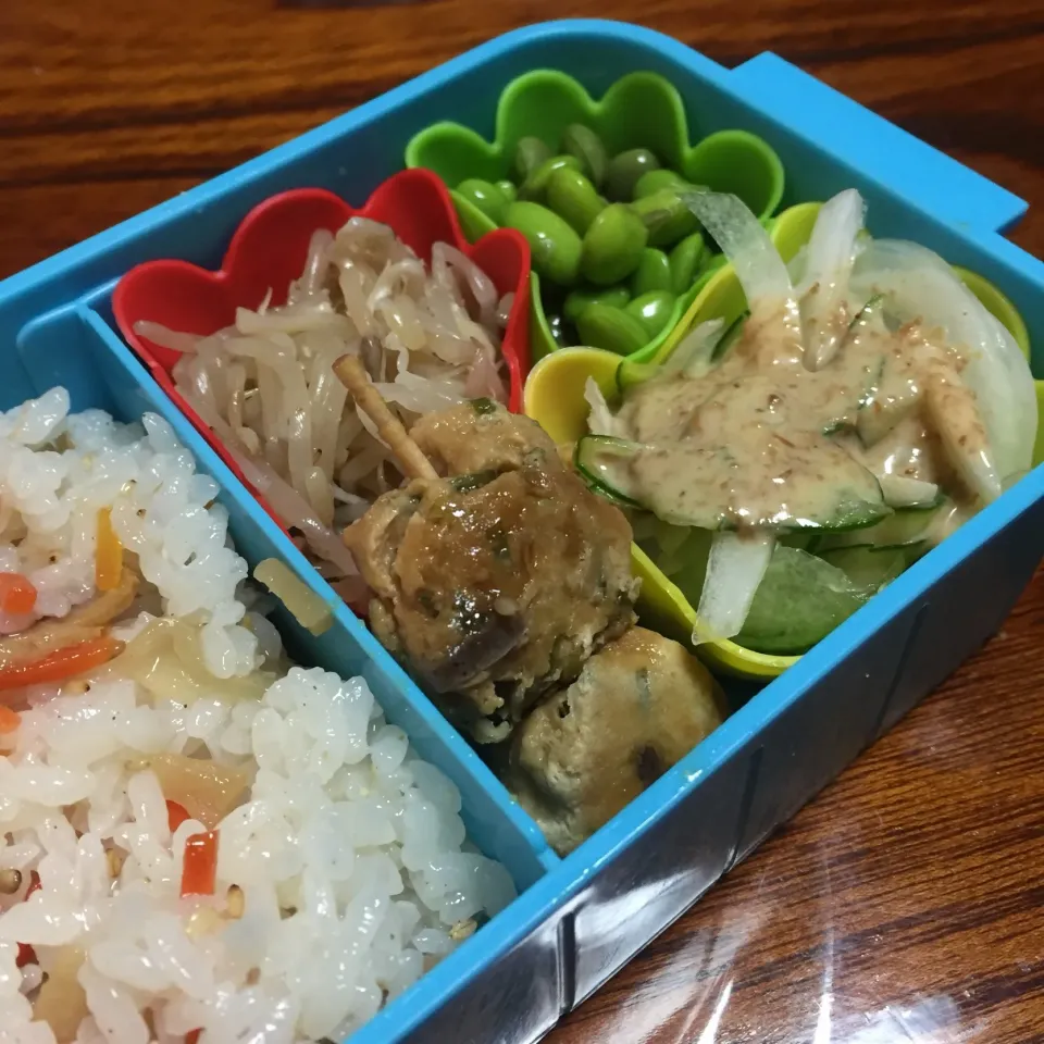 お弁当(ちらし寿司は前日のあまり)|sayaさん