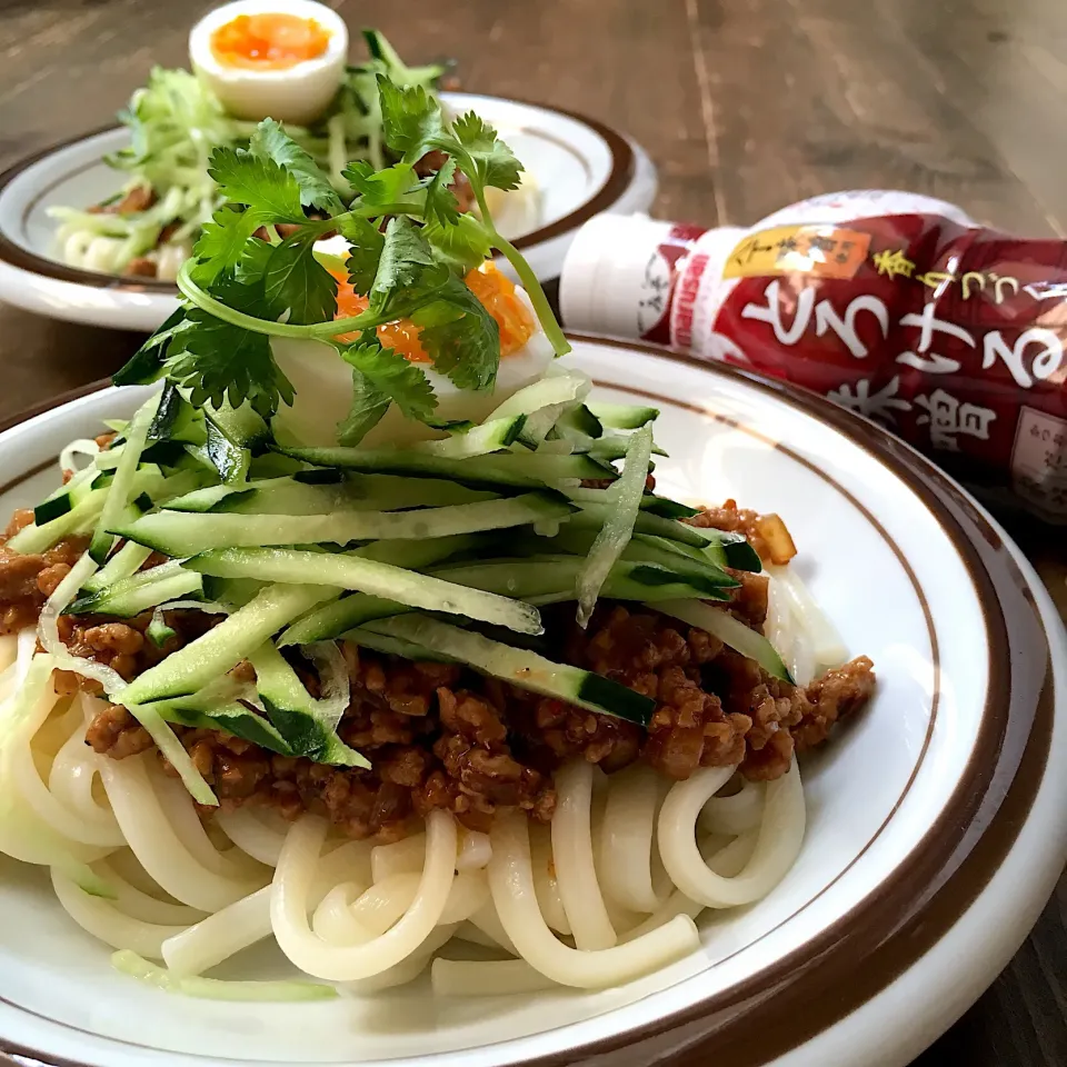 安城・和泉の手打ちうどんで炸醤麺|七海さん