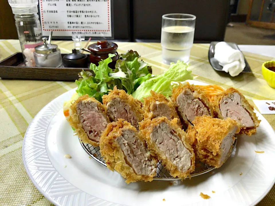 Snapdishの料理写真:とんかつ一番 ローズポーク ヒレ250g|Akihito  Ishidaさん