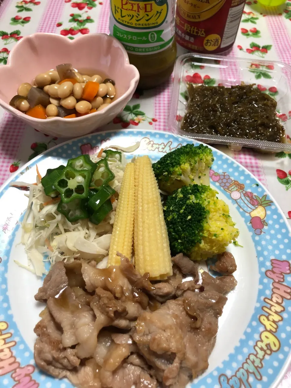 #豚肉炒め #野菜サラダ#子持ちめかぶ#豆の煮物|akiさん