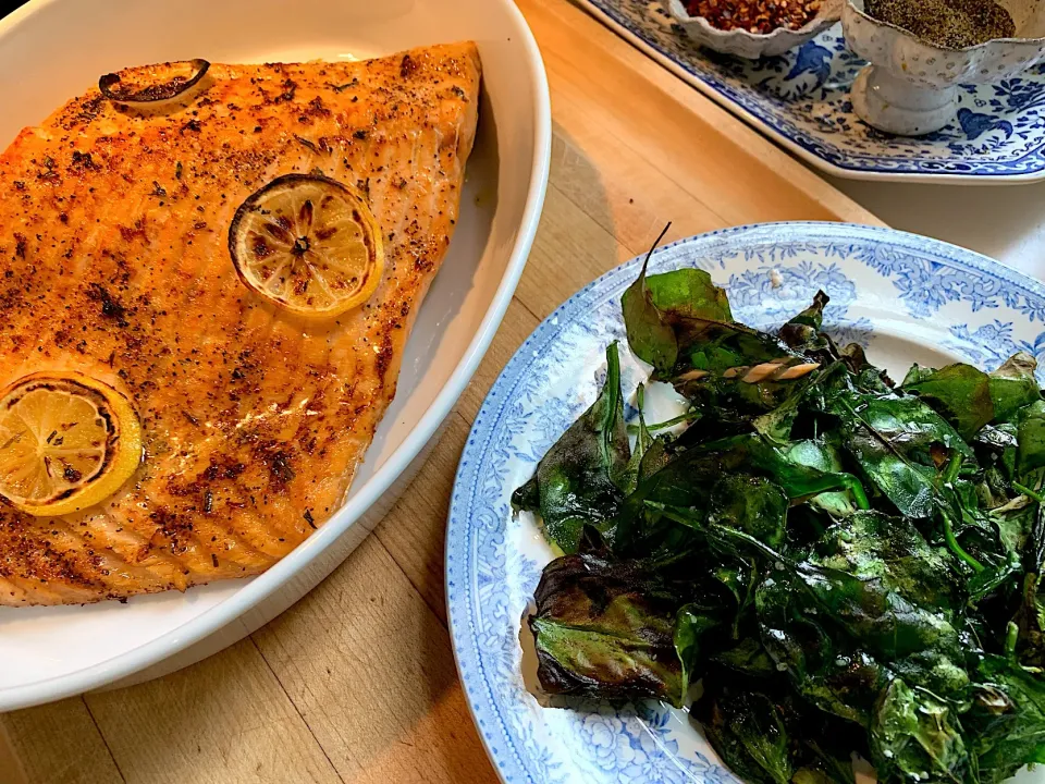 Roasted Salmon & Crispy Spinach  #roastedsalmon #crispyspinach|🌺IAnneさん