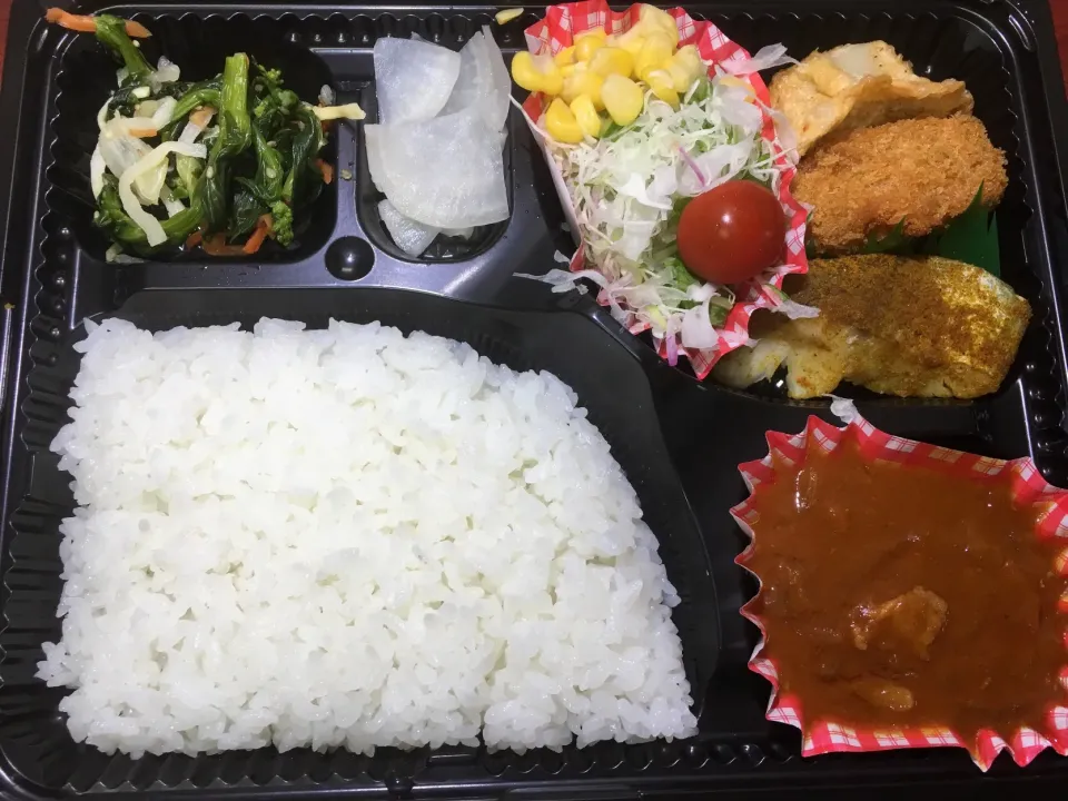 お任せメニュー 日替わり弁当 宅配ランチ 豊川市配達|Naokazu Kuritaさん