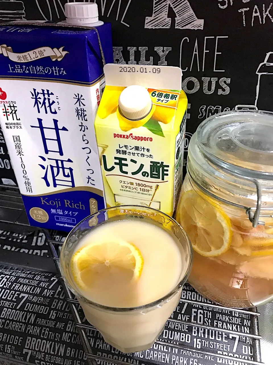 レモンしょうが甘酒炭酸🍋|YoShiさん