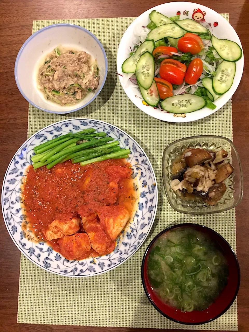 Snapdishの料理写真:鶏むね肉のトマト煮込み|浜@ちゃんさん